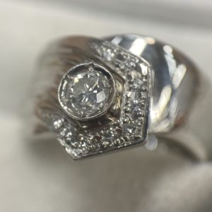 Pt900 ラージメレ メレダイヤ リング プラチナ900